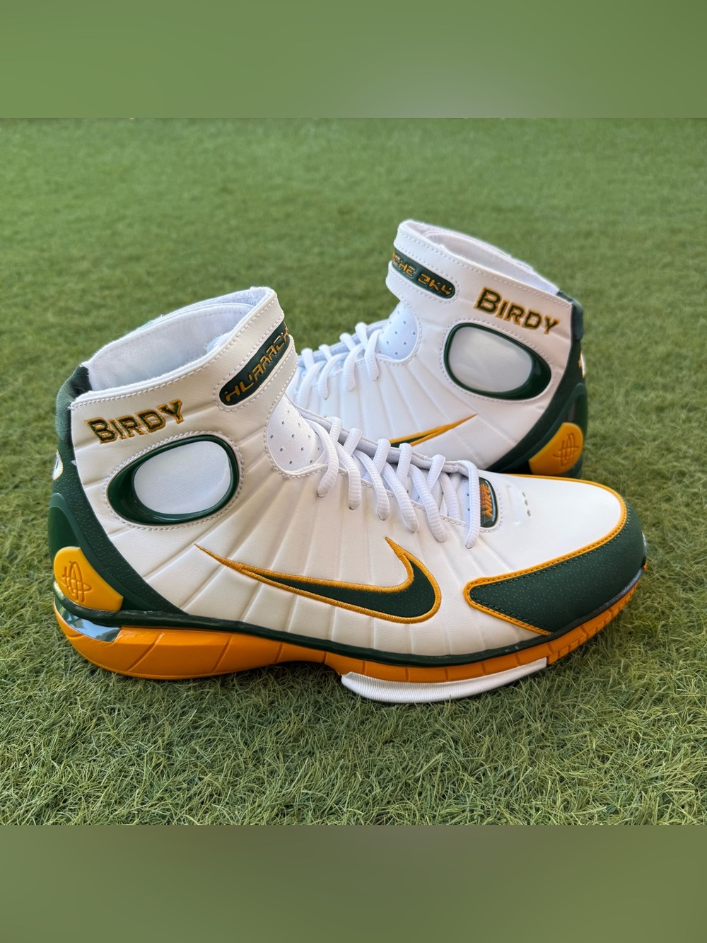 Nike Air Zoom Huarache 2K4 Sue Bird